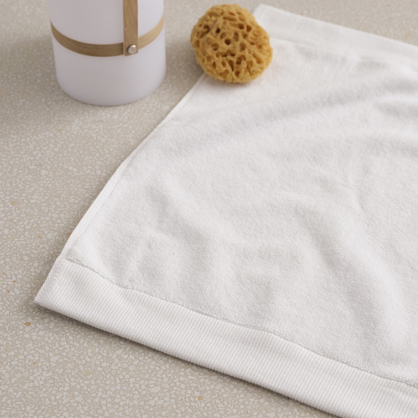 Weekend badmat 50x90 wit