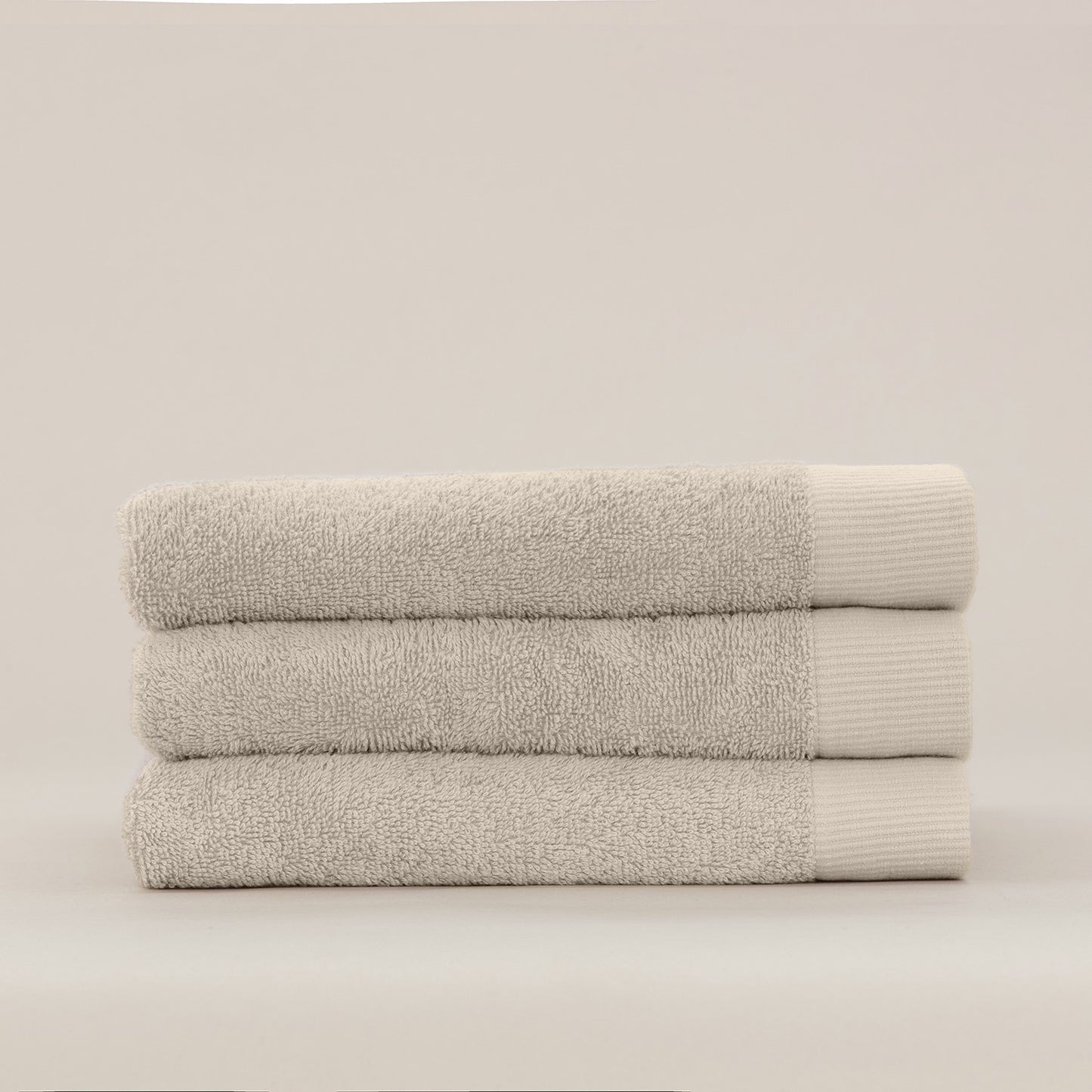 Weekend towel taupe (3 pieces)